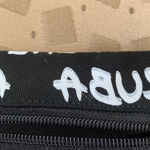 🍾 HOST PICK 🍾 🏝 Aruba Souvenir Travel Bag 🏝 - Picture 6 of 7